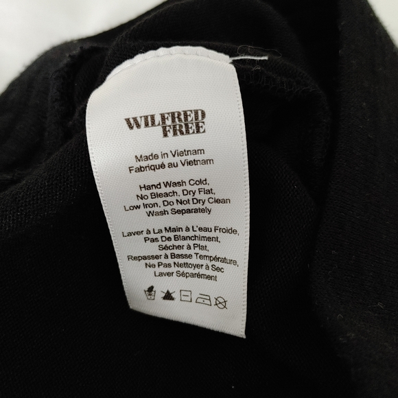 SOLD Brand New with tag Aritzia Wilfred Free - Picture 8 of 14
